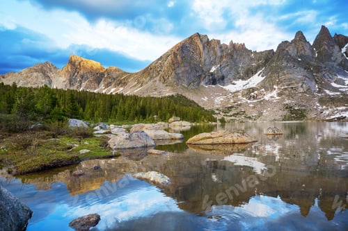Preview: Wind river range