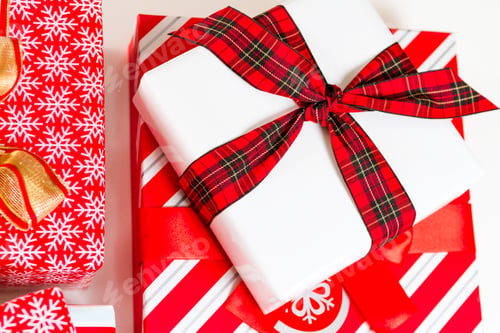Preview: Presents