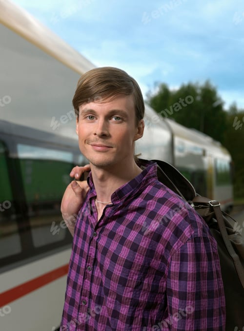 Preview: Young man on train station