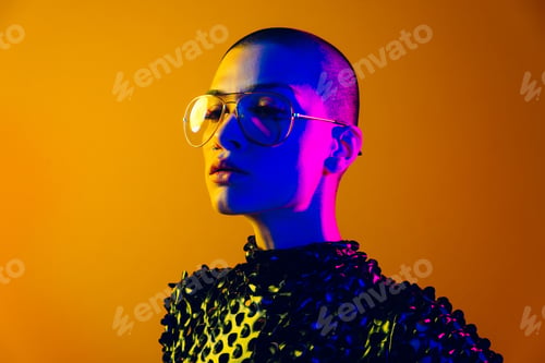 Preview: Beautiful woman with stylish clothes