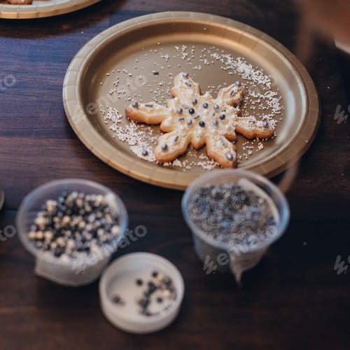 Preview: Cookie decorating for the holidays #debb_a/Christmas, #debb_a/food,