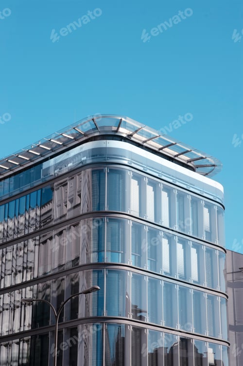 Preview: Beautiful view of modern building on sunny day