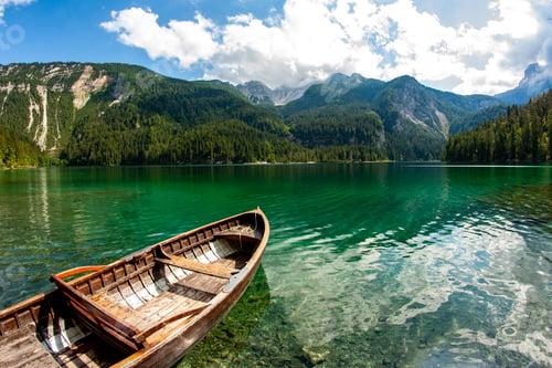 Preview: Wooden rowing boat on Lake Tovel