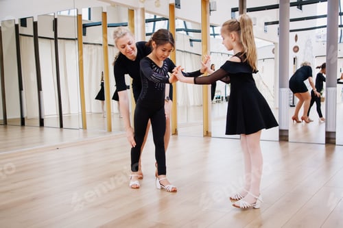 Preview: Choreography class