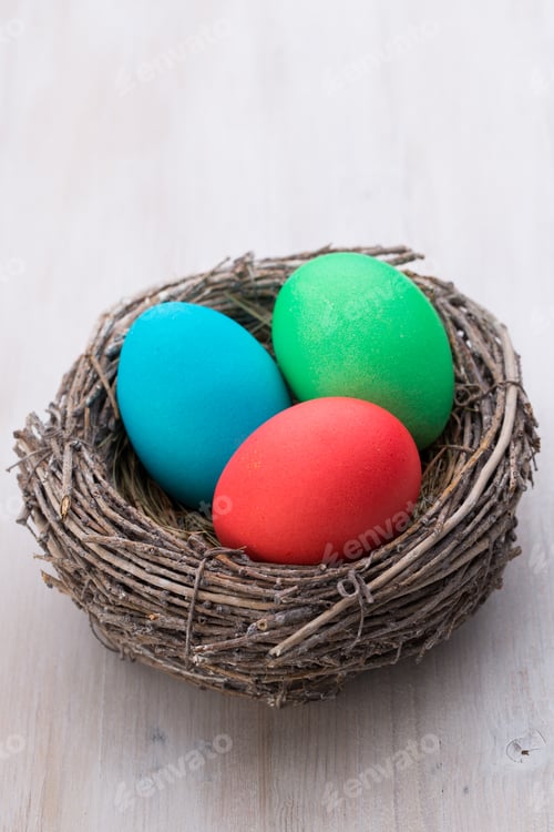 Preview: Easter eggs in the nest. Spring discount card.