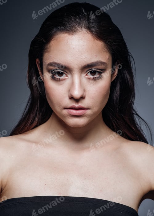 Preview: Smooth hair woman long hair brunette over dark background