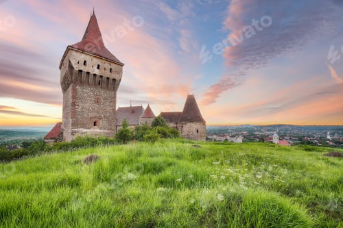 Preview: Amazing morning view of Hunyad Castle / Corvin's Castle