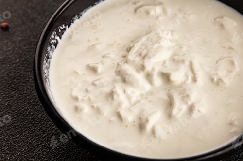 Preview: Stracciatella cheese soft young portion size Italian food natural product tasty snack fresh food