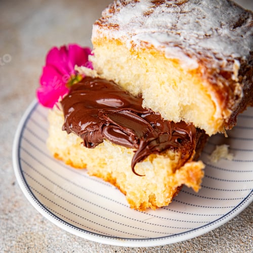 Preview: sweet bun chocolate spread fresh cooking appetizer meal food snack on the table copy space food
