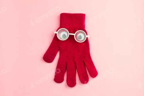 Preview: glove