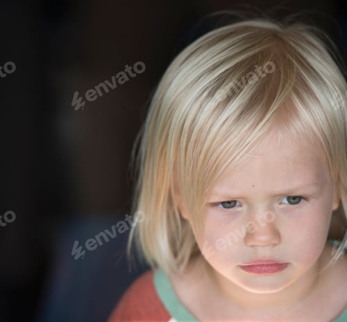 Preview: Young boy with blonde hair, portrait