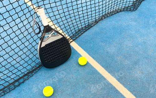Preview: Paddle objects on blue turf