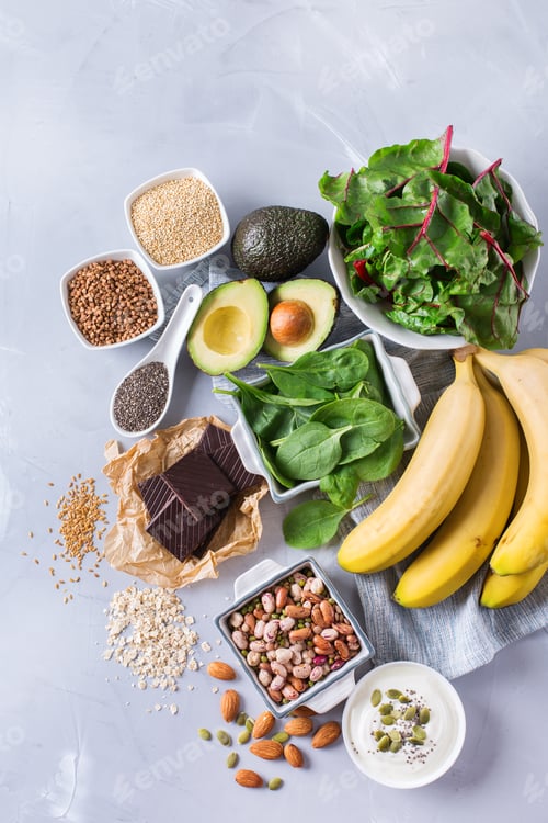 Preview: Healthy Eating: Vibrant Fresh Fruits and Greens