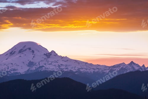 Preview: Mt Rainier