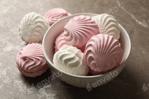 Preview: Bowl with sweet marshmallow on gray table
