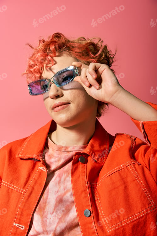 Preview: Ruby-Haired Rebel: Shades of Cool