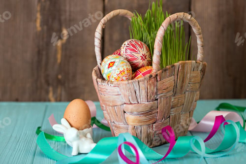 Preview: the happy easter