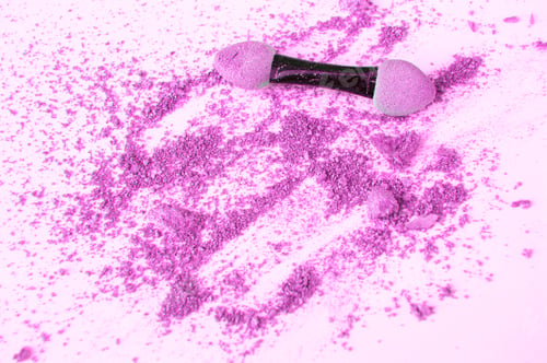 Preview: Blue or gray eye shadow with applicator on white background