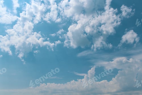 Vorschau: Wunderschöne Wolken am Himmel — perfekt für einen coolen Hintergrund oder eine Tapete