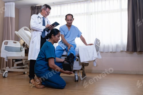 Preview: Specialist doctors providing care and discussing test results with patients in a hospital.