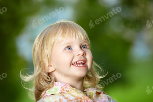 Preview: Small blonde