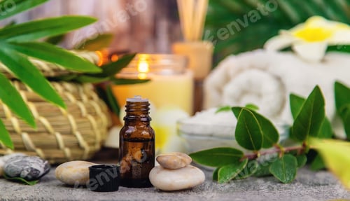 Visualização: Cosméticos de spa de fundo e óleos e ervas. Foco seletivo.