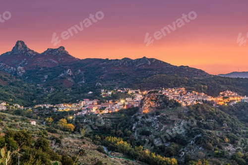 Preview: Novara di Sicilia, Sicily, Italy village