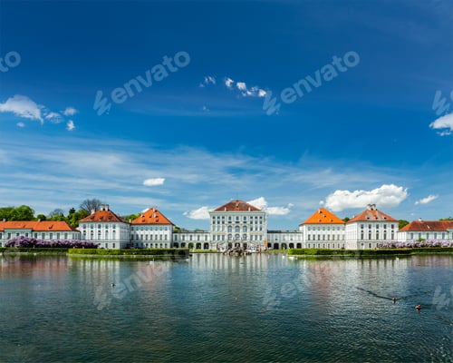 Preview: Artificial pool in front of the Nymphenburg Palace