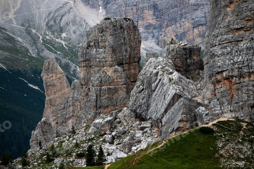 Preview: Cinque Torri, Dolomiti Alps, Italy.