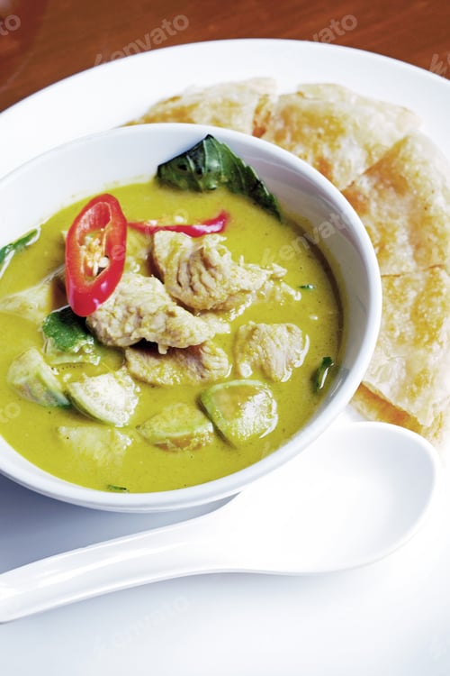 Preview: Green Curry With Coconut Milk