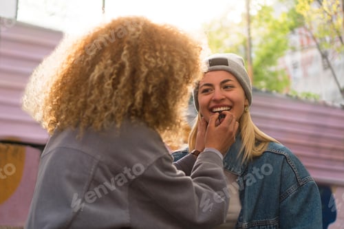 Preview: Makeup time