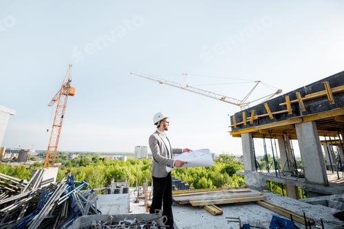 Preview: Man with house drawings on the structure
