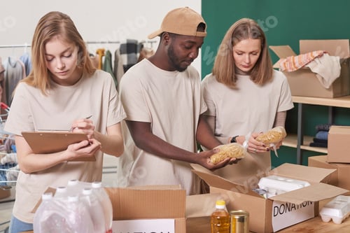 Preview: Food Charity Volunteers Co-working