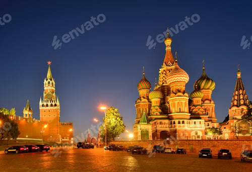 Preview: View of Red Square, Kremlin towers and Saint Basils Cathedral at night, Moscow, Russia