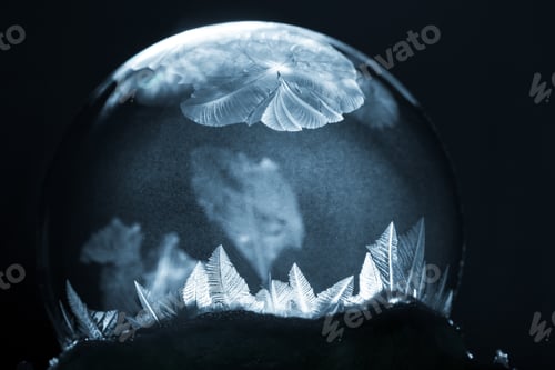 Preview: Frozen Bubble with Frosty Pattern on Dark Background
