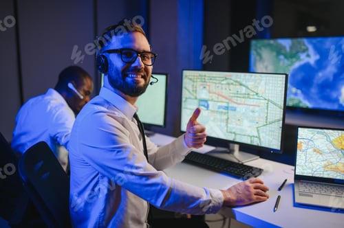 Preview: Dispatching support centers for freight transportation. Logistics and navigation of cargo delivery
