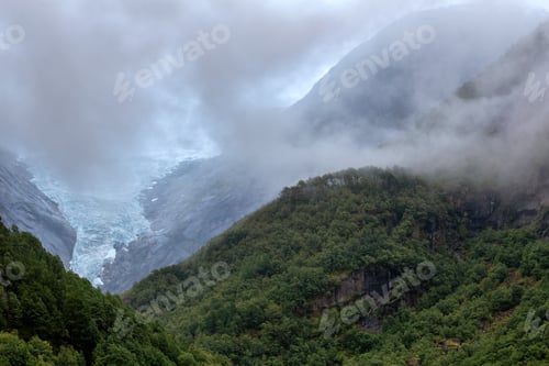 Preview: Cloudy Glacial Valley