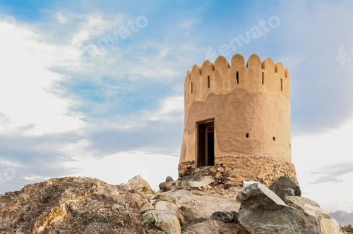 Preview: Al Badiyah lookout tower.