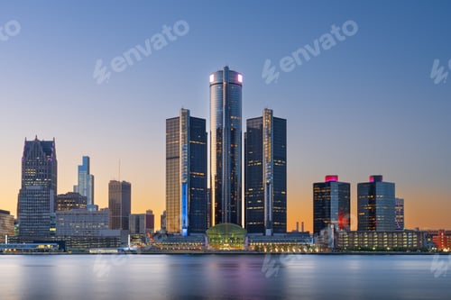 Preview: Detroit, Michigan, USA Skyline at Dusk