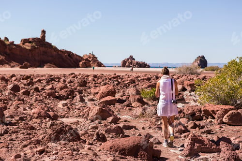 Preview: Woman hiking near the Sea of Cortes