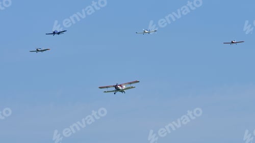 Preview: A group of light aerobatic aircraft is approaching