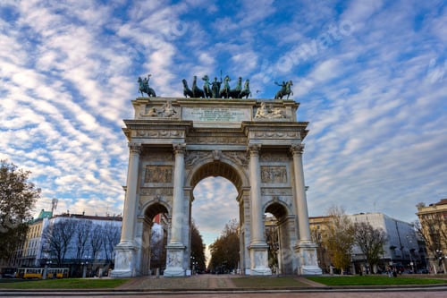 Preview: Milan, Italy: Arco della Pace