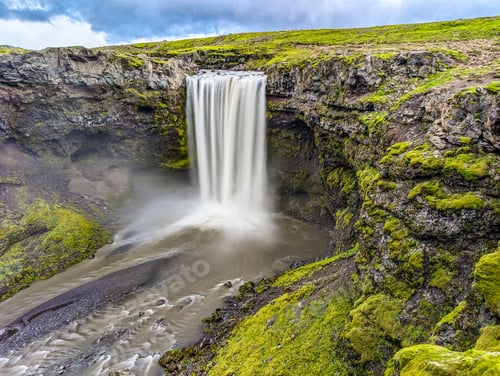 Preview: Skogafoss waterfall and the hike of 20 waterfalls, Iceland