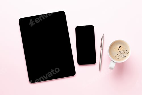 Preview: Tablet and smartphone with blank screen