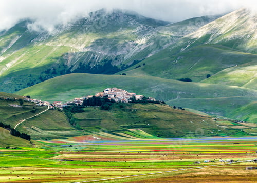 Preview: Piano Grande di Castelluccio (Italy)