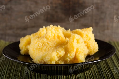 Preview: Polenta on plate