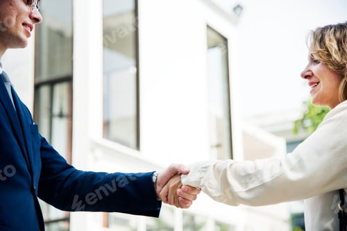 Preview: Business people have a meeting