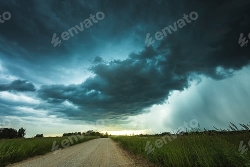 Preview: Tropical rain with high precipitation superclell clouds
