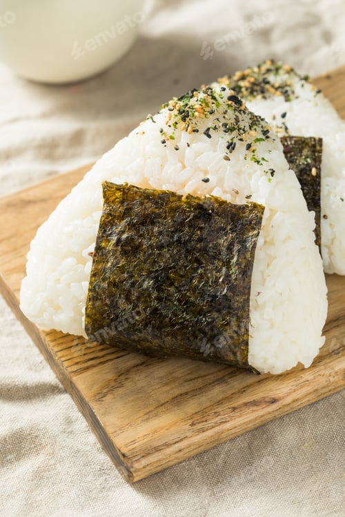 Preview: Homemade Japanese Tuna Mayo Onigiri Rice Balls