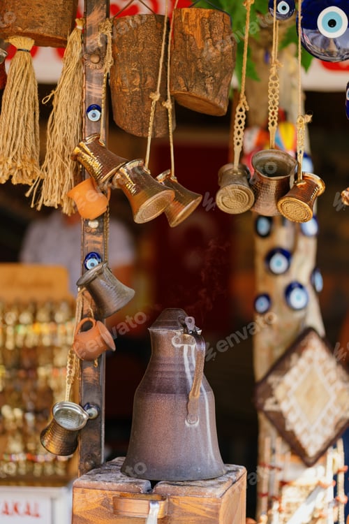 Preview: Selling Turkish coffee pots